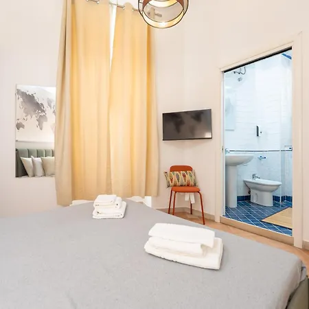 Calaba Centro نابولي