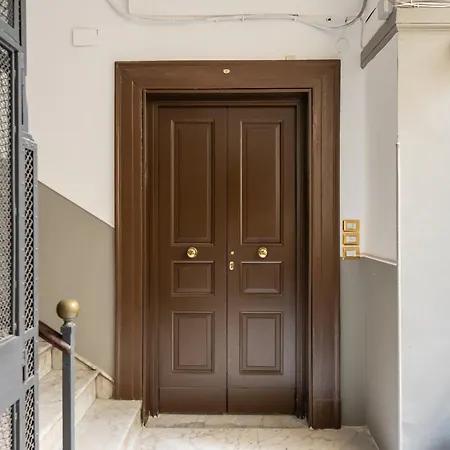 Calaba Centro * نابولي